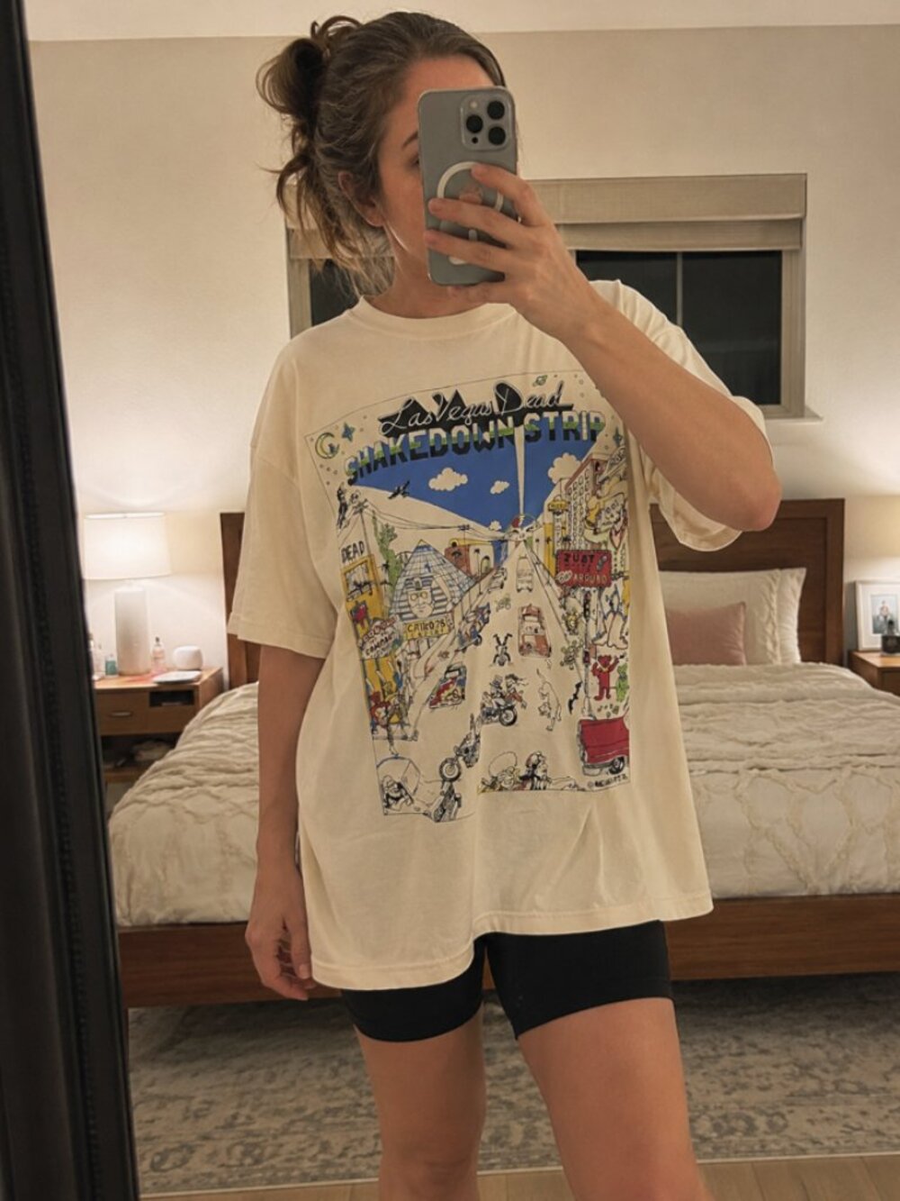 Holy Moly Mischief Shakedown Strip Grateful Dead-Inspired Tee XL